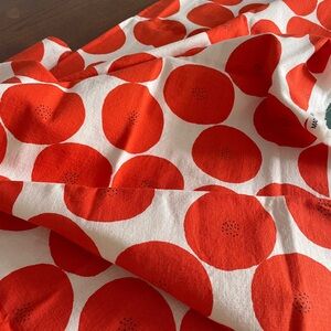 Kokka fabric. Approx 1.9 m. 110 cm wide  100% cotton.